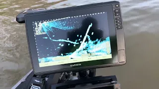 Garmin EchoMap Ultra 126sv with the Livescope plus LVS34