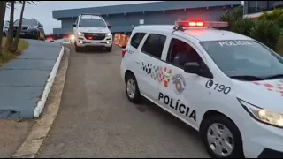 saída das viaturas da Polícia Militar do Estado de São Paulo para operação