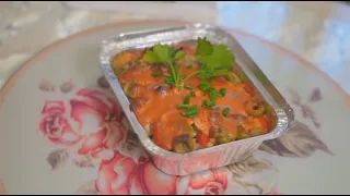 Простая кухня | «Курица в томатном соусе с оливками»