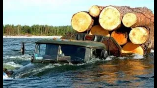 MOST CRAZY RUSSIAN DRIVERS IN FASTEST LOGGING TRUCK CARS FAILS IN CROSS RIVER & FROZEN OFF ROAD