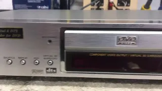 Sony DVP-S5700 CD/DVD Player