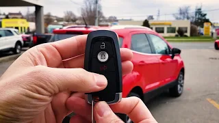 How do you work the key fob on the 2020 Ford EcoSport Titanium?