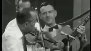 Hank Snow - (Now and Then There's) A Fool Such as I