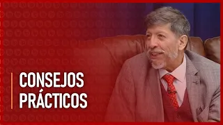 ¿Cómo elegir un tema para tu tesis? Entrevista a Carlos Ramos Núñez, magistrado del TC