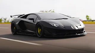 Murdered Out Lamborghini Aventador SVJ (4K)