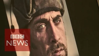 War photography: Guys with a '1000 yard stare'- BBC News