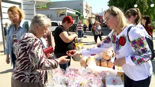 Великодній розпродаж для закупівлі РЕБ-установки. Мама пекла паски для підтримки сина-захисника