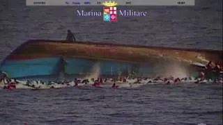 Πλοιάριο με εκατοντάδες μετανάστες ανατρέπεται