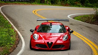 Alfa Romeo 4C on Tail Of The Dragon   4K