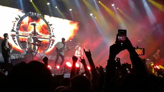 Within Temptation Moscow 18oct2018 - In the Middle of the night(a piece)