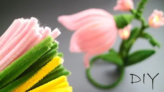 NIGHT LIGHT made of pipe cleaners Flower lamp