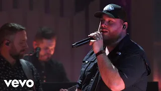 Luke Combs - Where the Wild Things Are (Live from the 57th Annual CMA Awards)