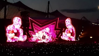 Robbie Williams - "Something Stupid" Live in München -  The Heavy Entertainment Show Tour 2017