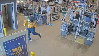 Shoplifters from Lowe's in NW OKC