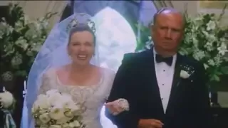 Muriels Wedding - Walking down the Isle.mp4