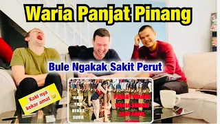 Heboh Reaksi BULE Ngakak Lihat Waria Panjat Pinang Di Indonesia 🇮🇩