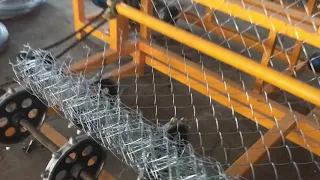 Automatic Single Wire Chain Link Fencing Machine.