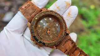 Restoration old, rusty, abandoned Rolex Cosmograph Daytona Watches