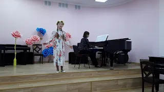 Элина Кузнецова, 11 лет. "Осень! Обсыпается..."