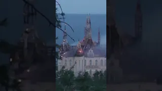 #Ukraine's 'Harry Potter castle' hit in deadly Russian strike