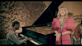 (You Make Me Feel Like a) Natural woman by Aretha Franklin (Morgan James Cover)