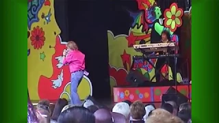 EPCOT Flower Power Flash Back 2003 Concert 9