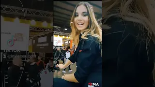 intervista Laura Libbi modella veneziana ad Eicma2023