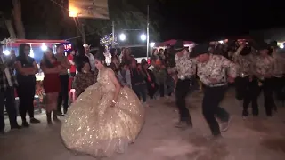 02 XV AÑOS DE ZARELY, EN LOS HERNÁNDEZ VILLA DE RAMOS, BAILE CONTRABANDISTAS