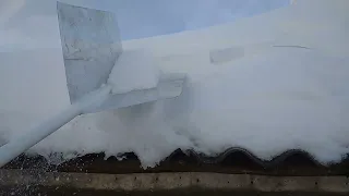 Приспособление для чистки снега с крыши, своими руками. Быстро и легко.