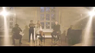 Dominika Mirgová feat. ADiss - "JING JANG" (acoustic version)