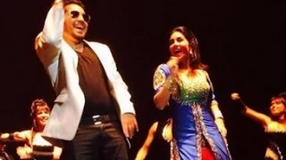 Sunny Leone And Mika Singh Hot Performance 2014