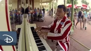 Casey's Corner Piano Player Marks 30 Years Playing | Walt Disney World