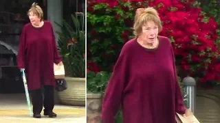 Actress Shirley MacLaine Goes Makeup Free At The Pharmacy In Malibu