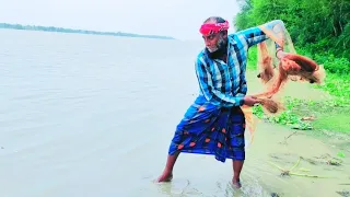net fishing video ~ Traditional cast net fishing in village river with beautiful nature