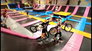 NITRO CIRCUS vs TRAMPOLINE PARK! (BMX)