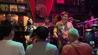 Nightlife in Bangkok  Saxophone pub