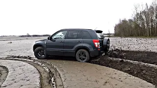 Suzuki Grand Vitara off road test