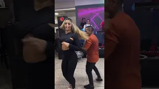 Rodinha no 12 eles dança demais chama 🕺🏻💃🏻❤️❤️❤️