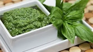 Basil pesto -- one that will stay bright green!