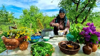 Grandmother Cooked Healthy, Tasty and Cheap Soup in the Village.