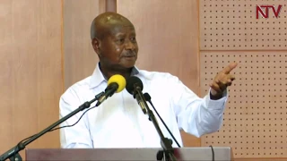 President Museveni vows to sack incompetent officials