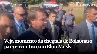 Veja momento da chegada de Bolsonaro para encontro com Elon Musk