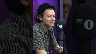 Harry Styles losing his British accent for one minute straight