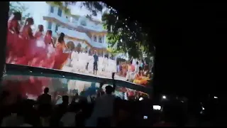 #Sarrainodu - Athiloka Sundari Song Massive Theatre Response #Alluarjuncraze #AlluArjun #AAArmy 😎🔥🔥