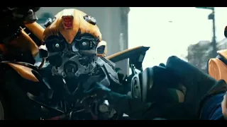 Transformers O Último Cavaleiro Bumblebee Vs Barricade Dublado HD (Pt Br)