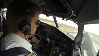 B737 Landing in Faro