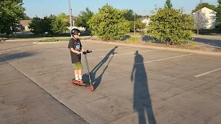 Segway C20 Kids Electric Kick Scooter Demo