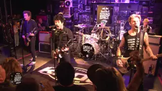 Green Day - Holiday (Live at KROQ)