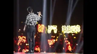 【bjyx】xiao zhan saw didiaini lightboard | he watched yibo dancing |other sweetness