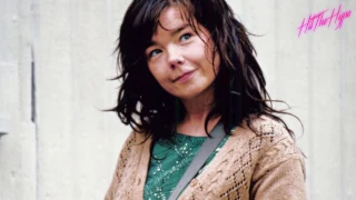 ¿WHO IS BJORK?